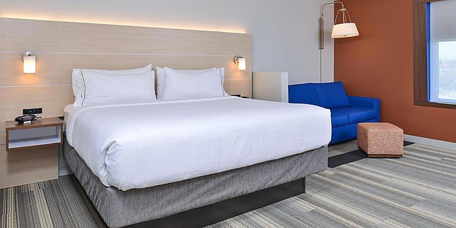 Holiday Inn Express & Suites - Brighton By Ihg Zewnętrze zdjęcie