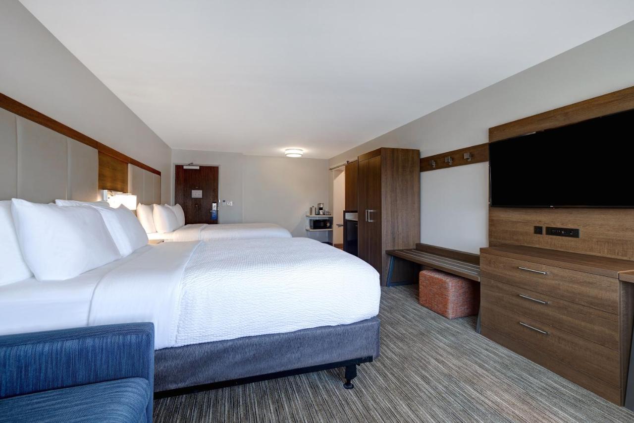 Holiday Inn Express & Suites - Brighton By Ihg Zewnętrze zdjęcie