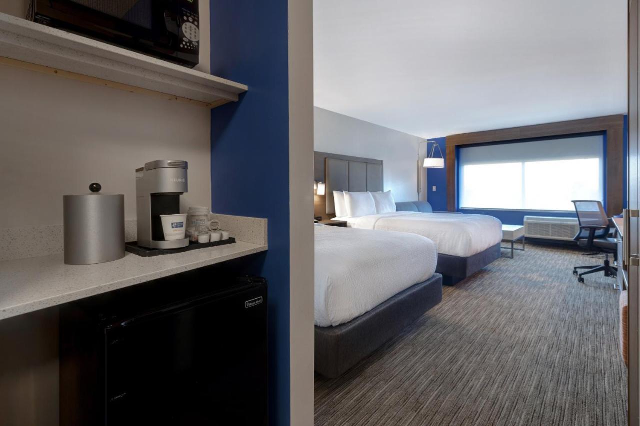 Holiday Inn Express & Suites - Brighton By Ihg Zewnętrze zdjęcie