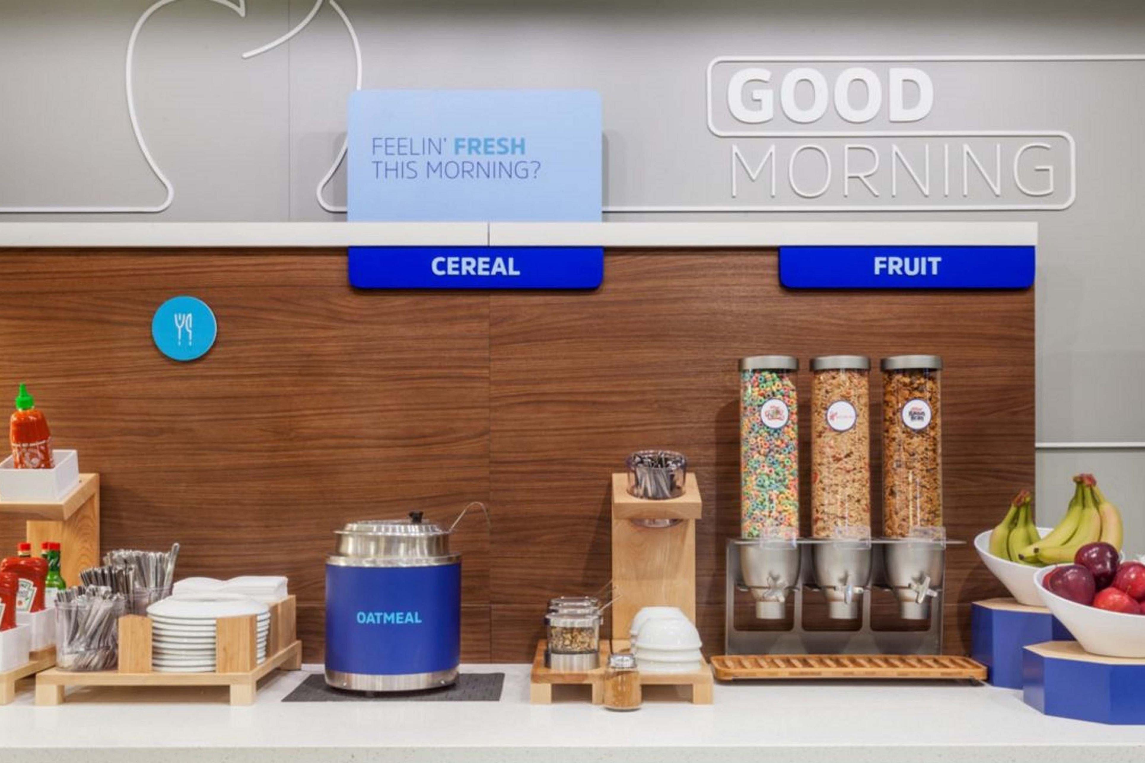 Holiday Inn Express & Suites - Brighton By Ihg Zewnętrze zdjęcie